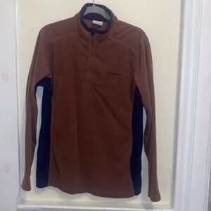 Women’s Columbia Color Block Fleece Top size medium